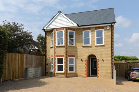 4 bedroom detached house for sale, Borstal Hill, Whitstable, CT5