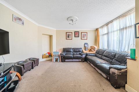 24 Chattern Road, Ashford, TW15 1AF