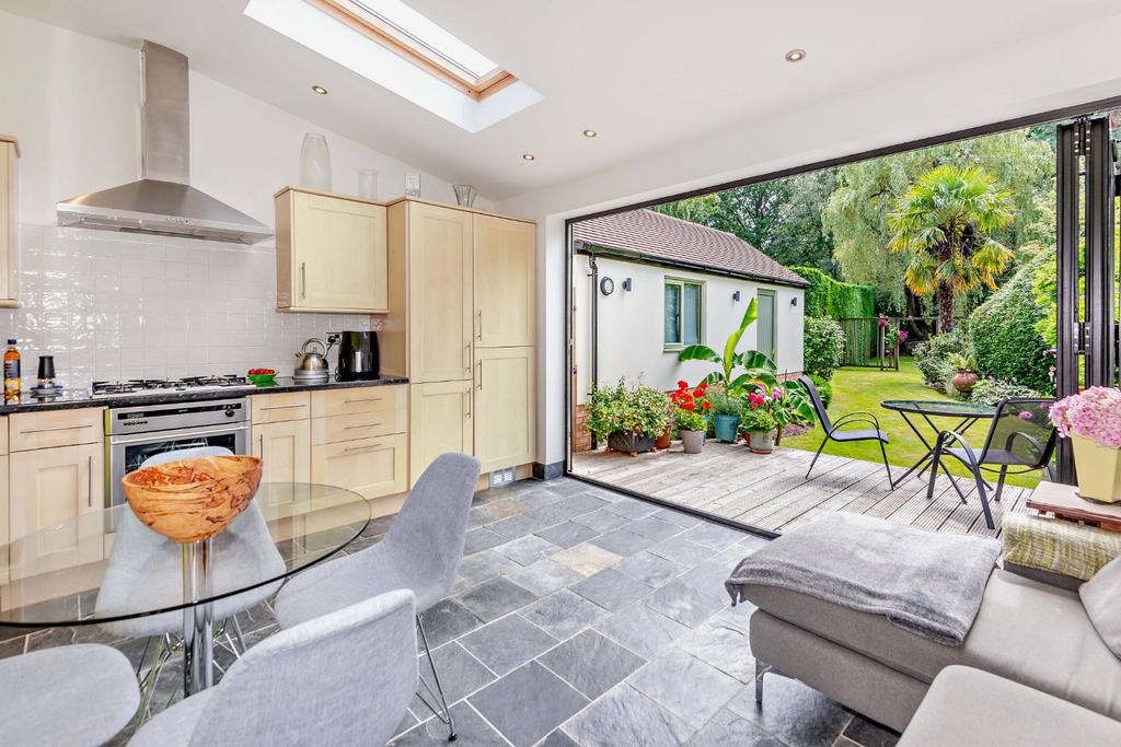 Kitchen/Family Room
