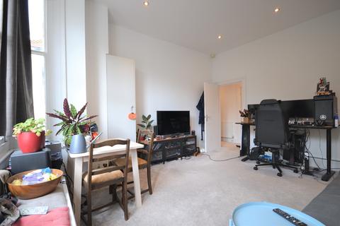1 bedroom flat to rent, Buckingham Place, Brighton, BN1