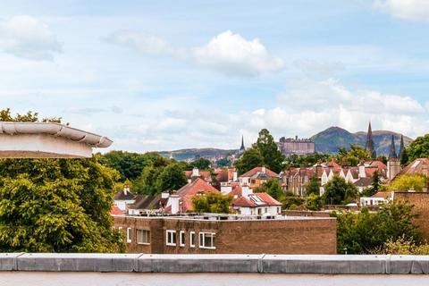 3 bedroom flat for sale, Ravelston Garden, Edinburgh EH4