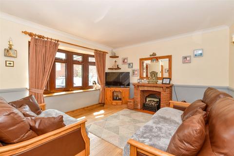 3 bedroom end of terrace house for sale, North Farm Road, Tunbridge Wells, Kent