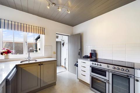 2 bedroom terraced house for sale, King Street, Bude, Cornwall