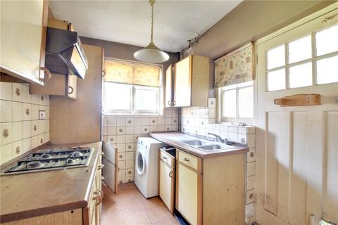111 Bramshot Avenue, London, SE7 7HX