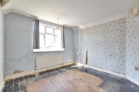 111 Bramshot Avenue, London, SE7 7HX