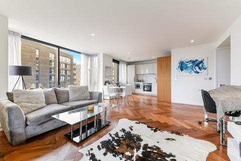 1 bedroom flat to rent, Ambassador Building, Embassy Gardens, London, SW11