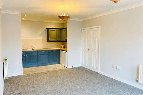 2 bedroom apartment to rent, Rea Road, Northfield, Birmingham, B31