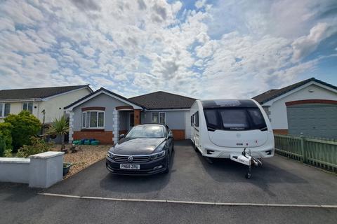 3 bedroom detached bungalow for sale, Gilfach Y Gog, Penygroes, SA14