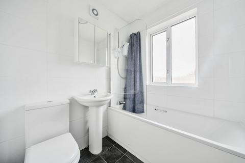 67 Kitchener Road, Southampton, SO17 3SF