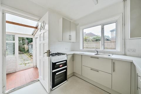 67 Kitchener Road, Southampton, SO17 3SF