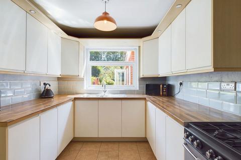 65 Marians Drive, Ormskirk, L39 1LG
