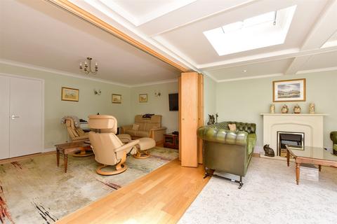 Willows Sidney Road, Theydon Bois, Epping, CM16 7DT