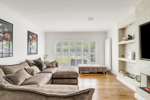 undefined, Box End Road, Kempston, Bedford, MK43