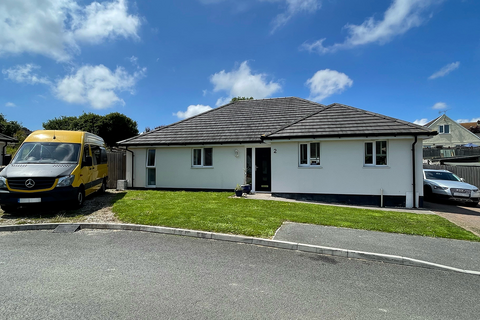 3 bedroom detached bungalow for sale, Truro, TR9 6FS