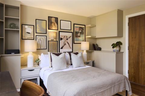 Flat C, 129 Brick Lane, London, E1 6SE