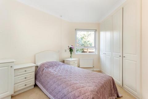 1 bedroom apartment for sale, Finchley Road NW11