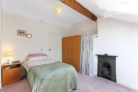 28 Crab Lane, Newmillerdam, Wakefield, WF2 7SU