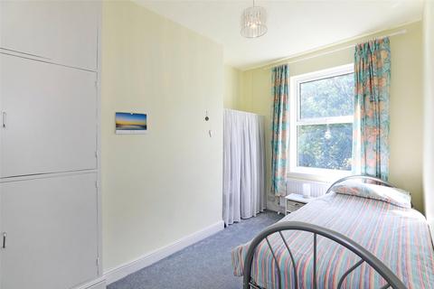 28 Crab Lane, Newmillerdam, Wakefield, WF2 7SU