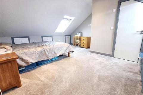 33 Chalice Close, Poole, BH14 0JS