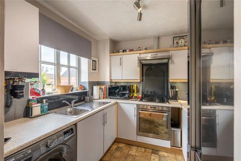 21 Camellia Gardens, Pendeford, Wolverhampton, WV9 5SH