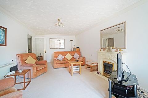 2 bedroom apartment for sale, Warwick Road, Tudor Lodge, B92