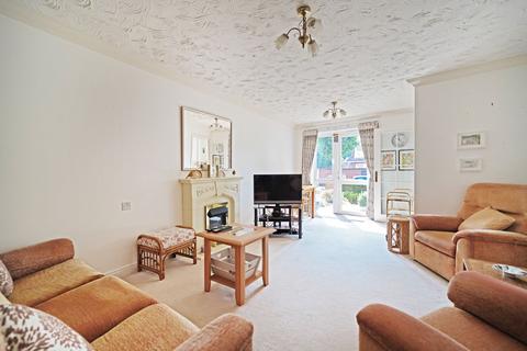 2 bedroom apartment for sale, Warwick Road, Tudor Lodge, B92