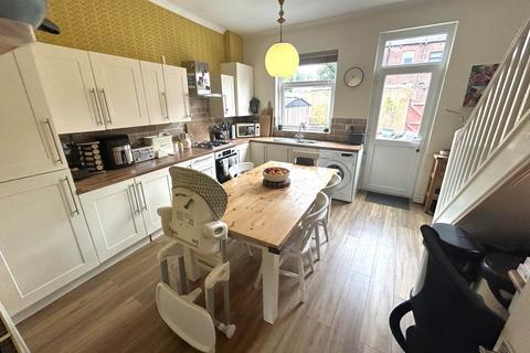 10 Daisy Street, Chadderton, Oldham, OL9 0LB