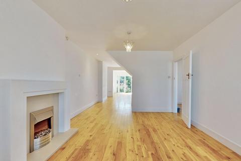 4 bedroom semi-detached house to rent, Oak Tree Drive, Totteridge, London N20