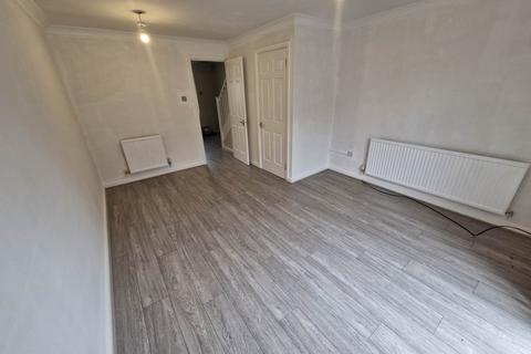 2 bedroom semi-detached house for sale, Milton Way, Dunstable LU5