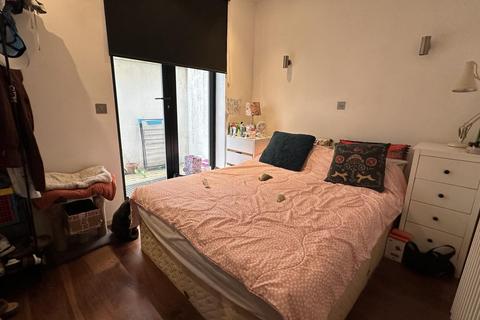 2 bedroom flat to rent, Burder Road, Dalston, N1