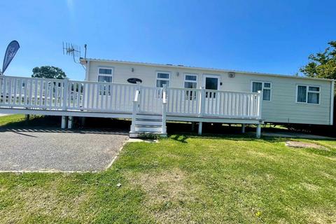 3 bedroom holiday park home for sale, Thorness Lane, Cowes PO31