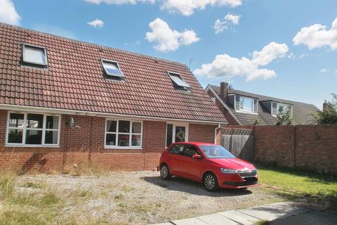 2 bedroom semi-detached house for sale, Benson Street, Stockton-on-Tees TS20