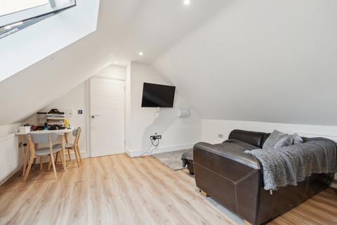 2 bedroom apartment for sale, Station Road, Amersham, Buckinghamshire, HP7