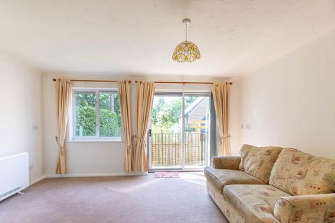 2 bedroom end of terrace house for sale, West Grange Court, Lovedays Mead, Stroud.