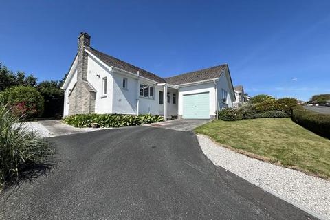 3 bedroom bungalow to rent, Launceston, Cornwall PL15