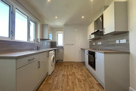 3 bedroom bungalow to rent, Launceston, Cornwall PL15