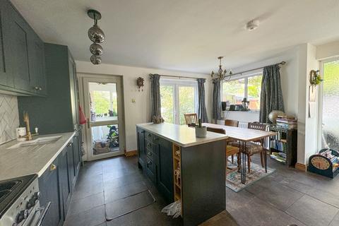 18 Avon Close, Newport Pagnell, MK16 9DH