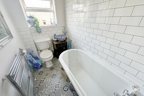 18 Avon Close, Newport Pagnell, MK16 9DH