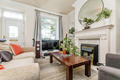 9 Greno Gate, Grenoside, Sheffield, S35 8NY