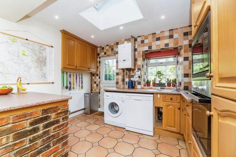9 Greno Gate, Grenoside, Sheffield, S35 8NY
