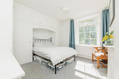 9 Greno Gate, Grenoside, Sheffield, S35 8NY