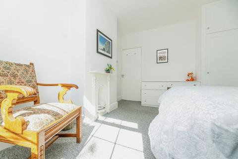 9 Greno Gate, Grenoside, Sheffield, S35 8NY
