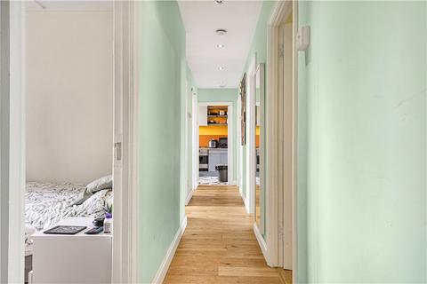 3 bedroom apartment for sale, Warwick Grove, London, E5