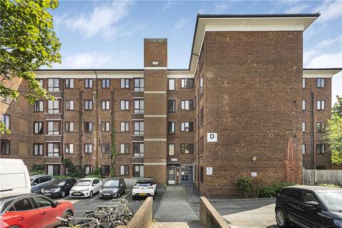 3 bedroom apartment for sale, Warwick Grove, London, E5