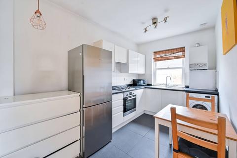 2 bedroom flat for sale, Freemantle Street, Elephant and Castle, London, SE17