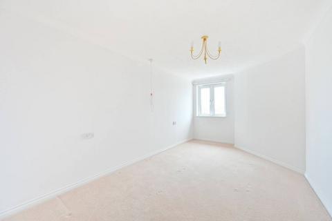 2 bedroom flat to rent, Forty Avenue, Wembley Park, Wembley, HA9