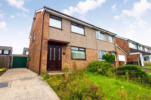 17 Dawlish Close, Blackburn, BB2 4NS