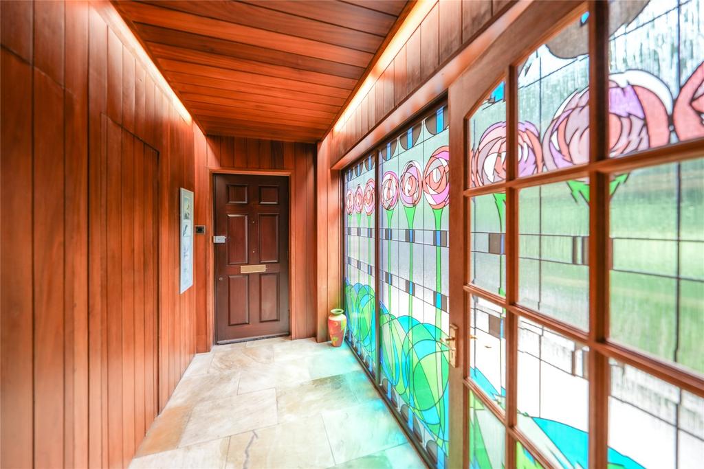 Entrance Porch