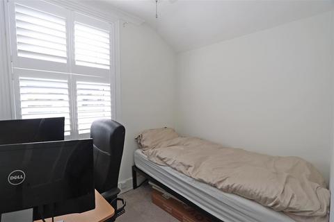 23 Churchill Road, South Croydon, CR2 6HE