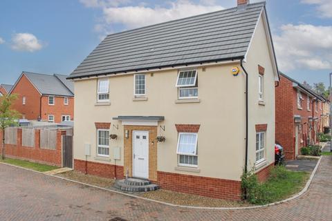 3 bedroom detached house for sale, Baird Close, Leighton Buzzard, LU7